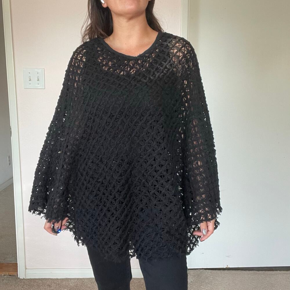 Couleurs du Monde Black Crochet Poncho Sweater Oversized Boho Free Size